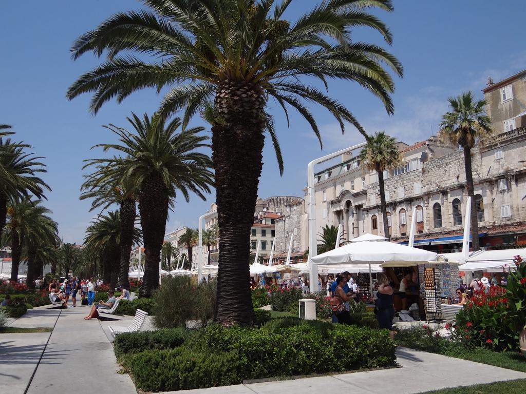 Split City Apartment Bene 21 Екстер'єр фото